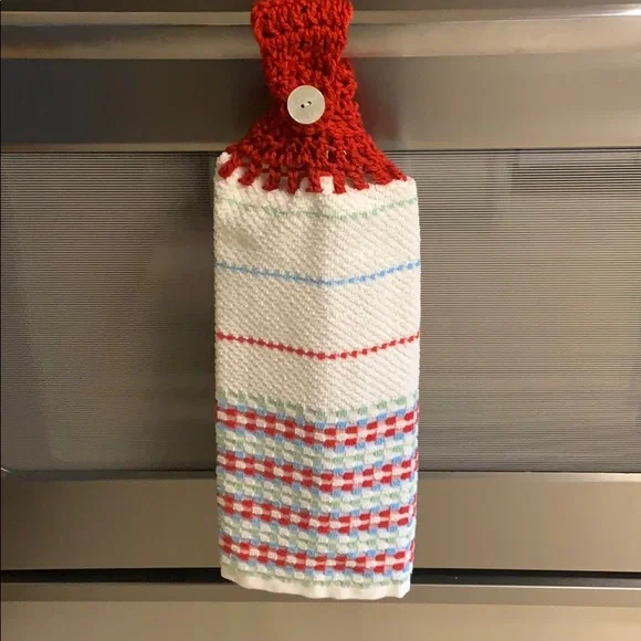 Hand Crafted Pioneer Woman Crochet Top Hanging Kitchen or Bathroom Hand Towels - Picture 3 of 3